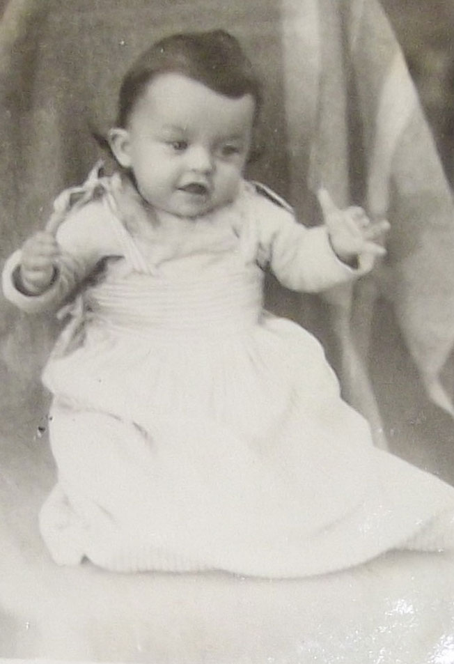 Karin Schneider-Jundt als Baby 1949