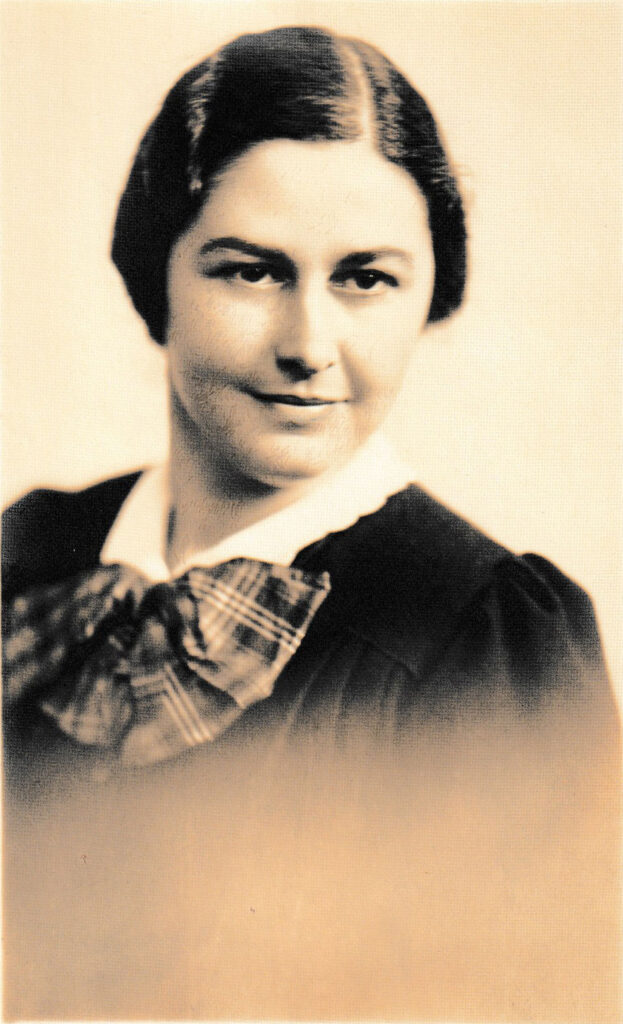 Martha Stollberg, gesch. Scheiner, verwitwe Briebrecher - Großmutter